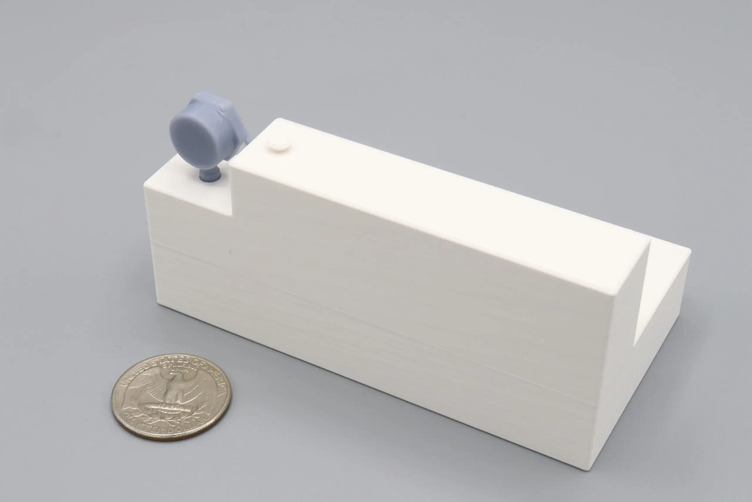 L-Shaped Fuel Tank Kit - Manual Pump - Tonka - Image 2